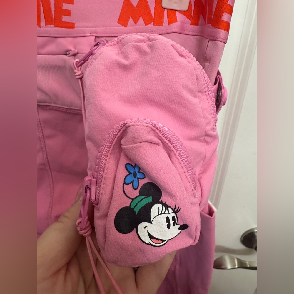 Disney Minnie Outdoor Voices Bright Pink Leggings - Picture 3 of 8